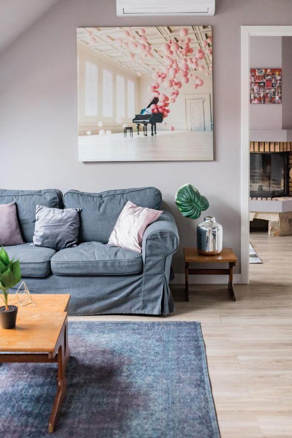 Sunny And Central Penthouse With Private Garage Budapest Luaran gambar